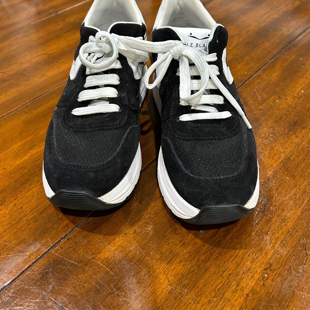 Like New Voile Blanche sneakers